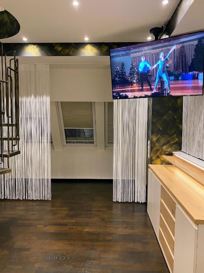 Loft Im Turm Apartment Майсхофен Екстериор снимка
