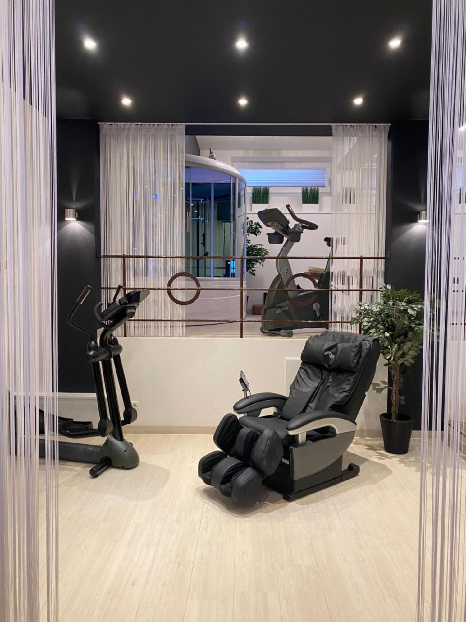 Loft Im Turm Apartment Майсхофен Екстериор снимка
