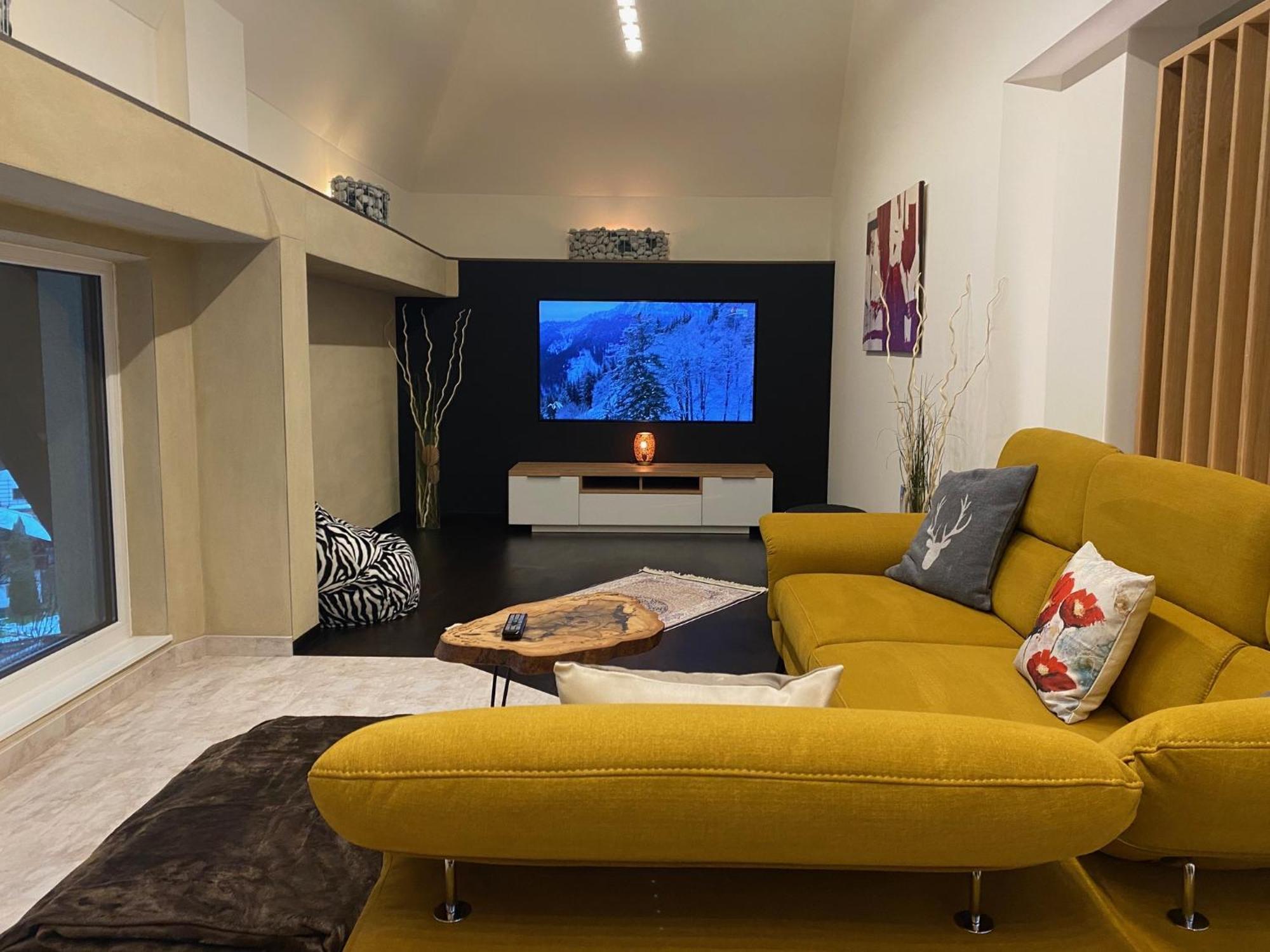 Loft Im Turm Apartment Майсхофен Екстериор снимка