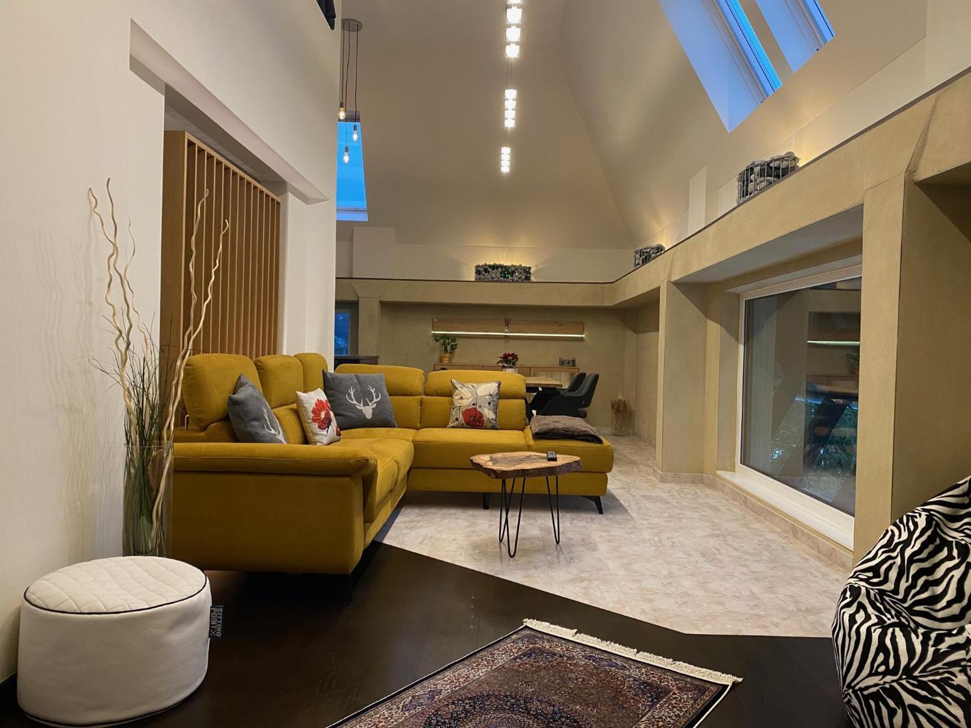 Loft Im Turm Apartment Майсхофен Екстериор снимка